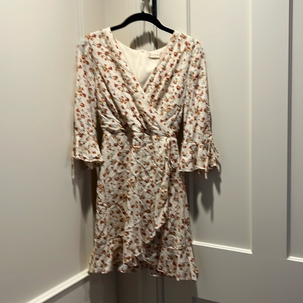 Great condition Altar’d State floral mini dress. XS